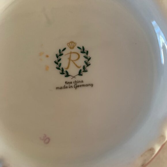 Reichenbach Vase - Picture 2 of 2